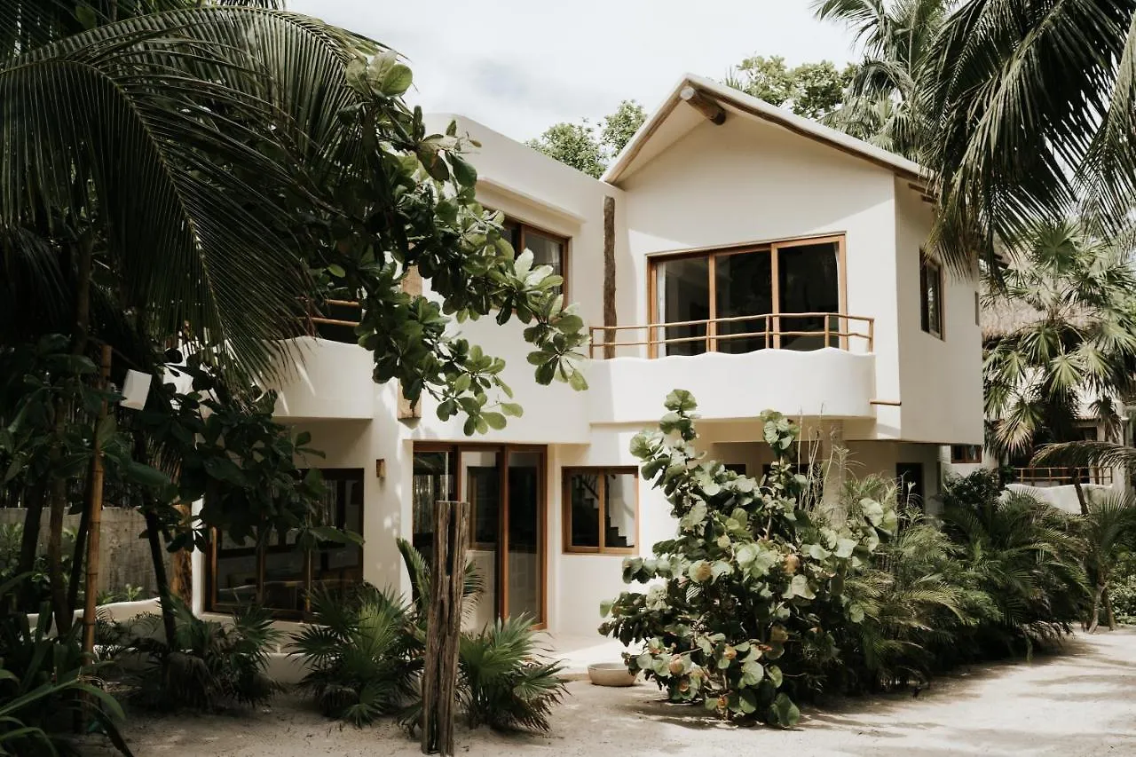 Zorba Tulum Beach Homes México